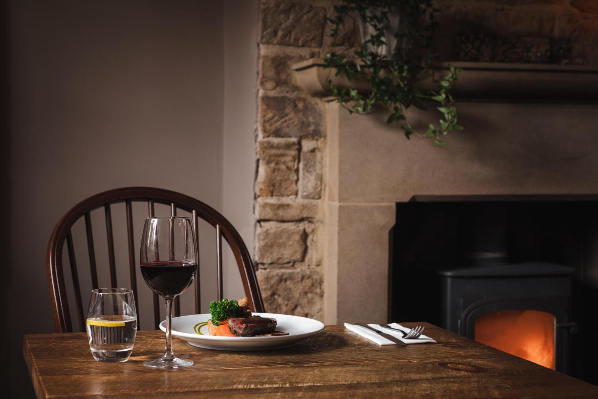 The Pilsley Inn - Chatsworth Baslow Ngoại thất bức ảnh